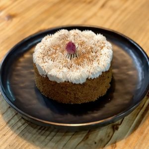 کیک هویج گردو