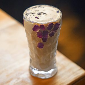 شیک بادام زمینی